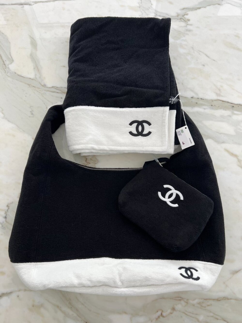 CHANEL 26S BLACK AND WHITE CC COTTON HOBO BAG SMALL POUCH AND TOWEL NWTS!